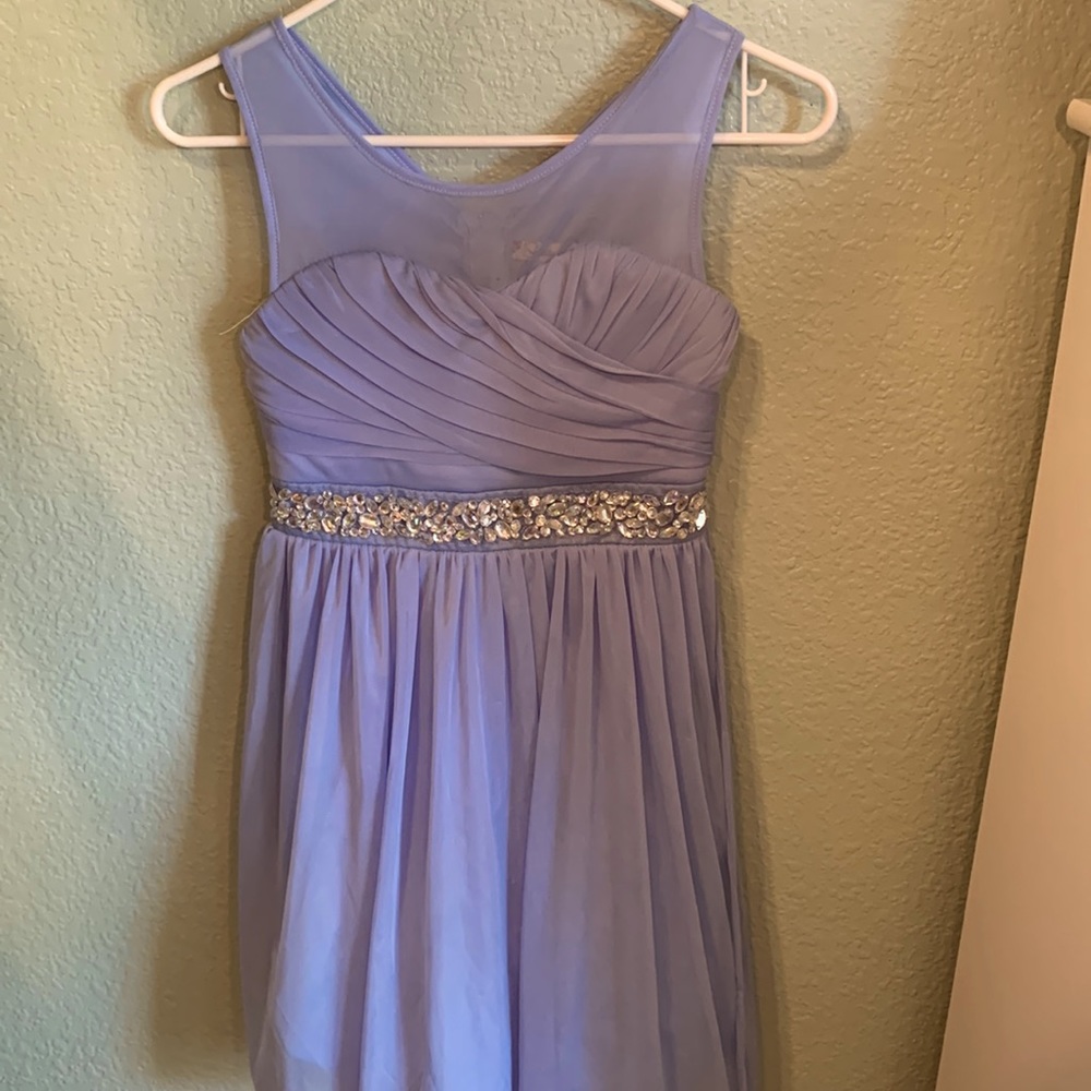 Dusty lavender, above knee dress